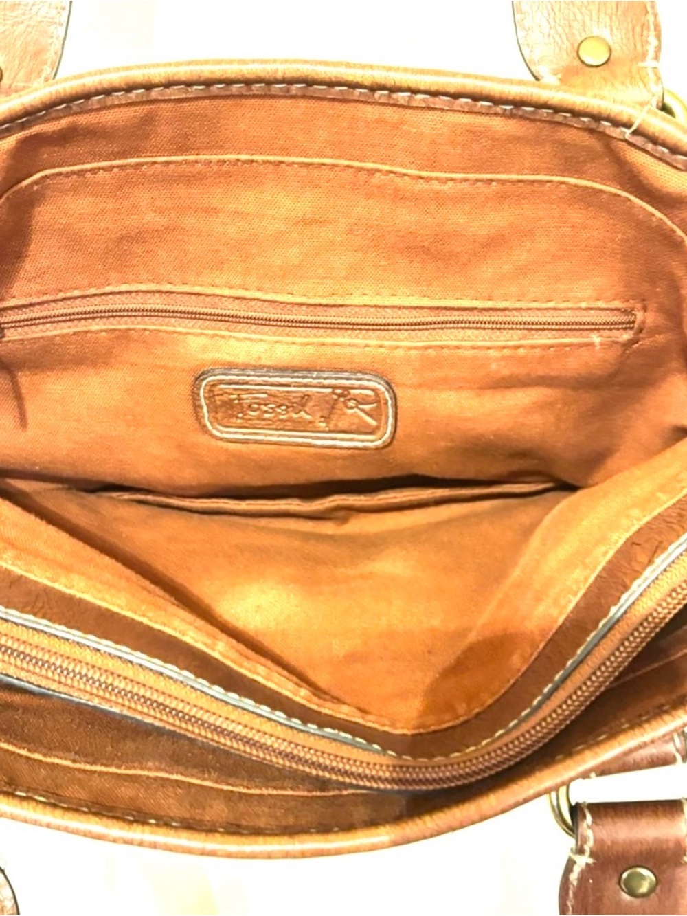 Vintage FOSSIL Brown Leather
Woven Basket Bag Handbag
Purse w/ Key Charm - Picture 4 of 12